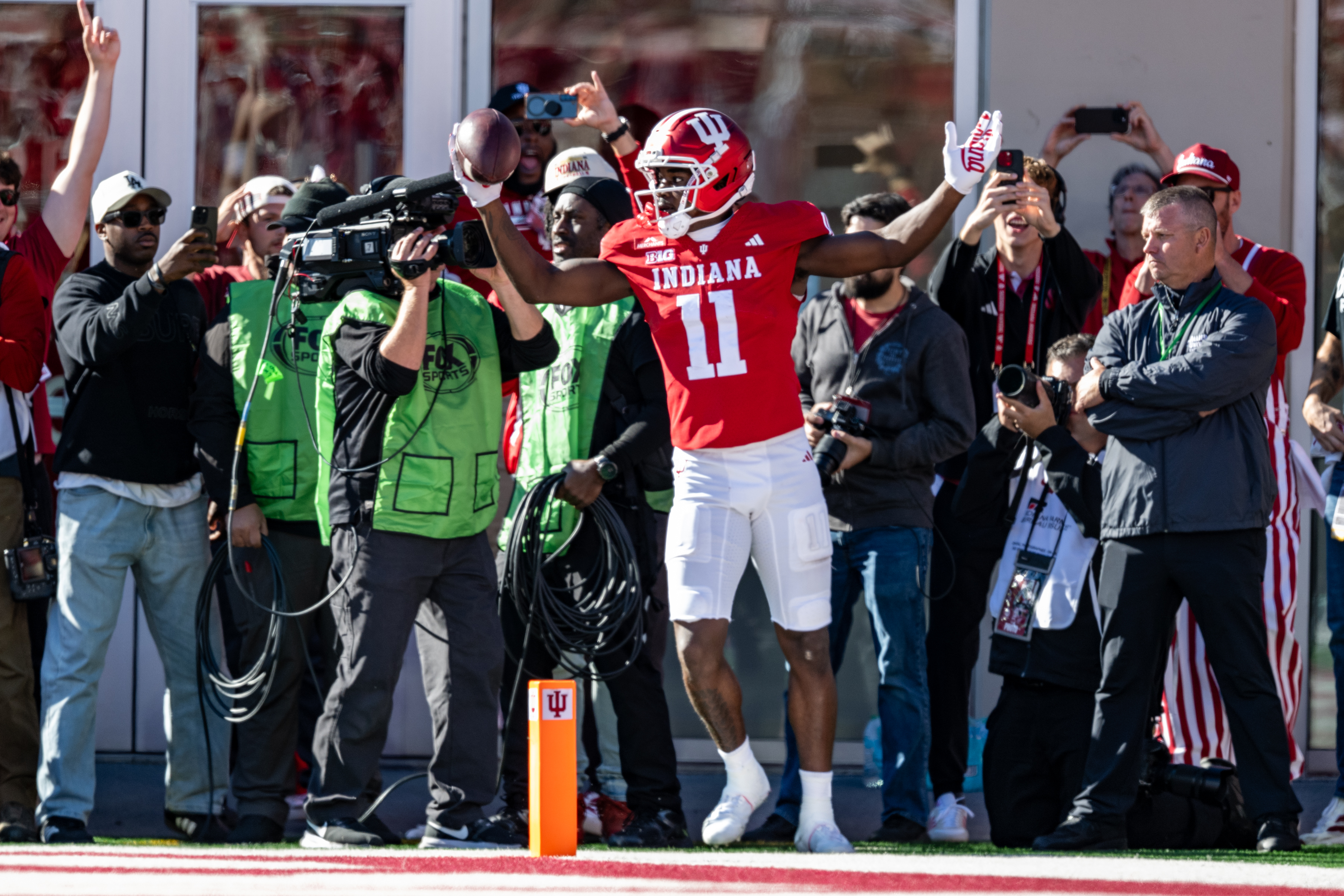 No. 6 Indiana flips script on Michigan, becoming a model for college ...