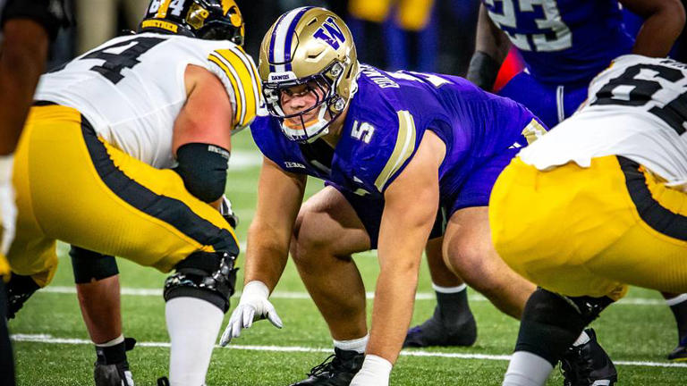 UW's Colman-Brusa singled out for freshman play