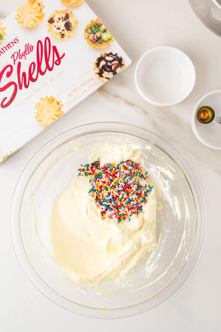Funfetti cheesecake bites