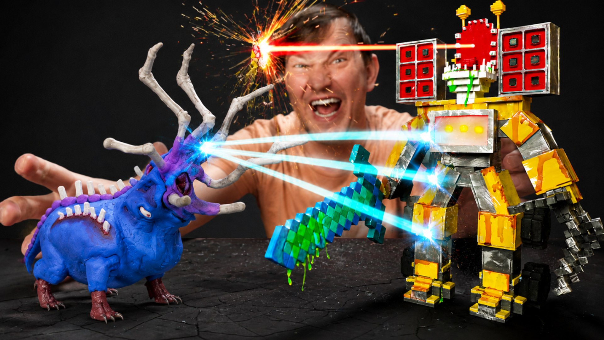 Insane creative builds: Zoochosis mutants vs Minecraft transformers