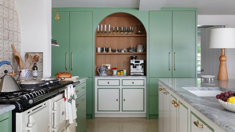 Bye bye boring kitchens – these 2027 kitchen cabinet trends are the ...