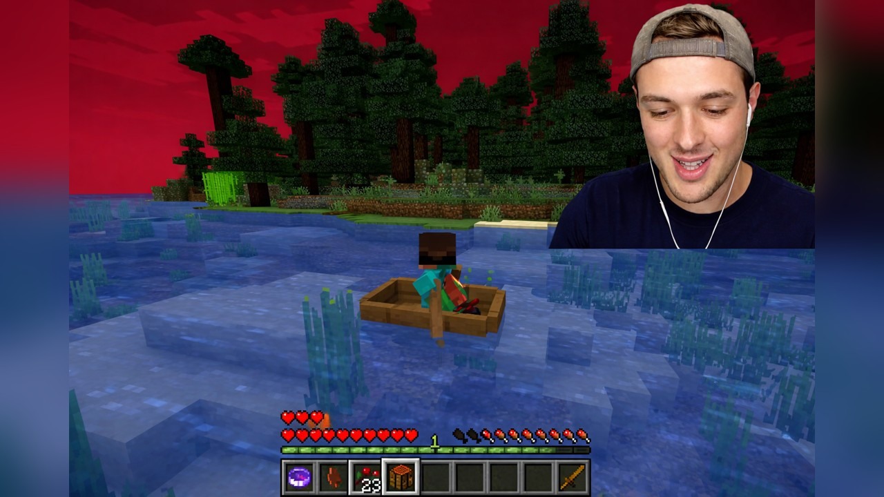 Minecraft manhunt with Doctor Strange abilities and Scarlet Witch hunters
