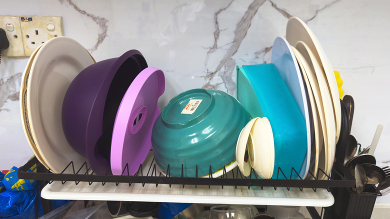 Say goodbye to cluttered dish racks that take up space. An aesthetic ...
