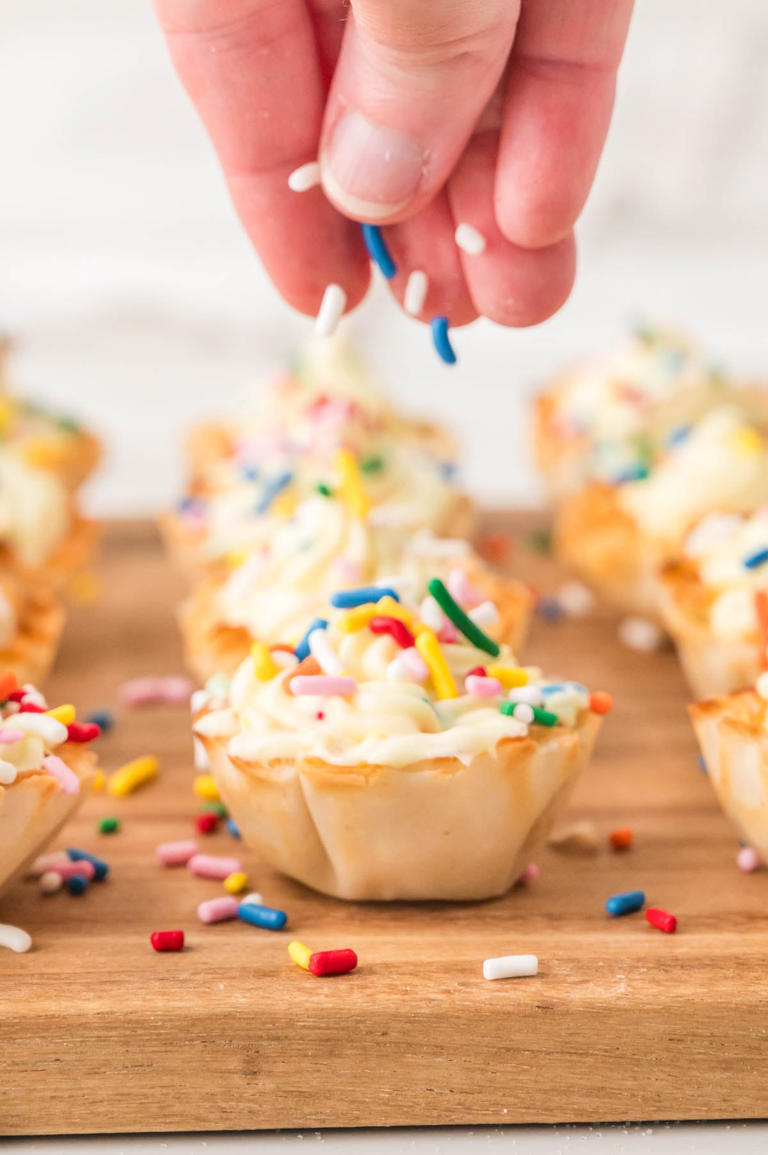 Funfetti cheesecake bites