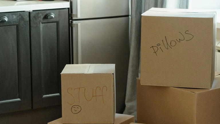 Packing a house room by room: The order professional movers use