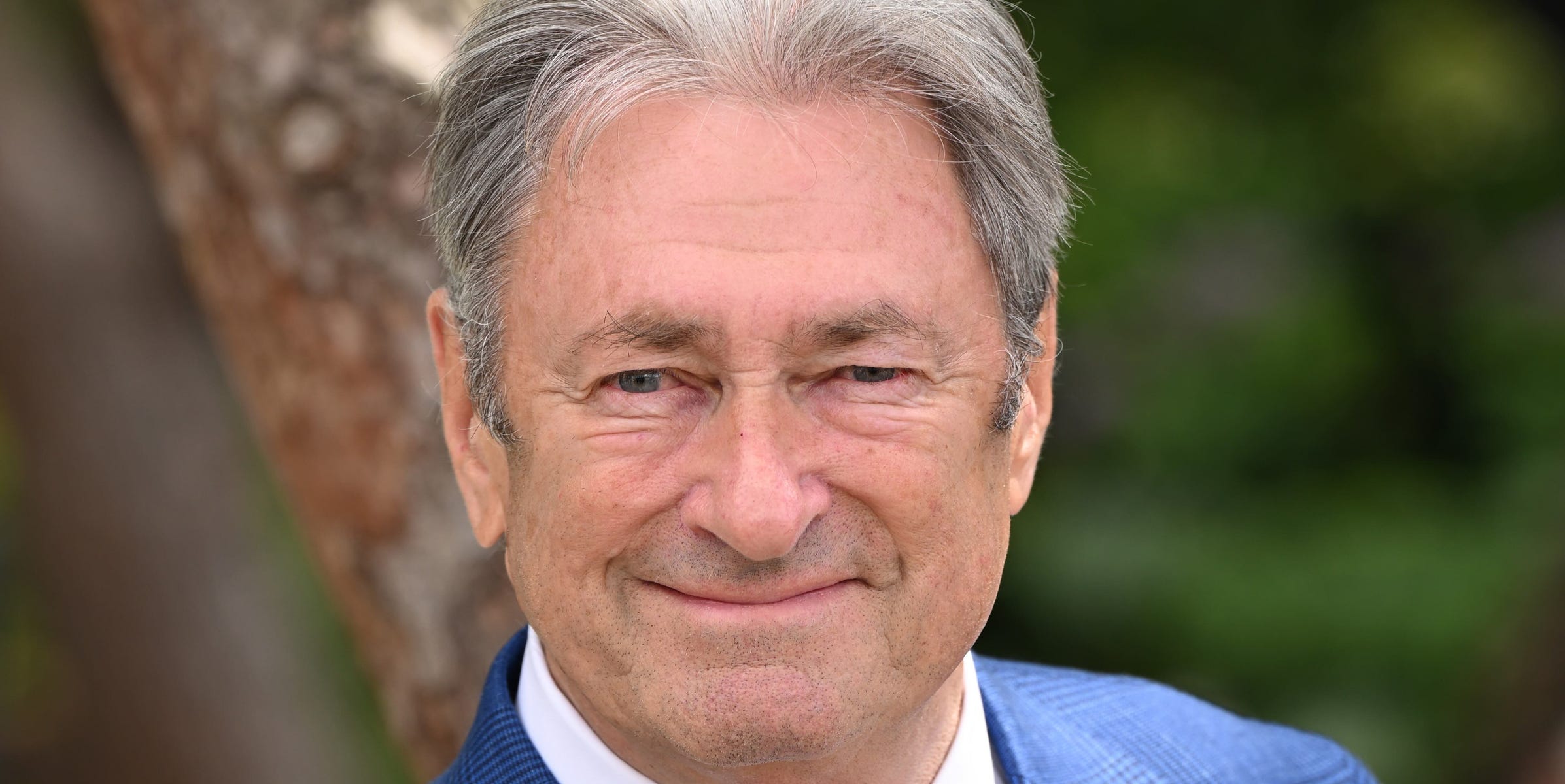 Alan Titchmarsh's October warning for wet soil that can stop flowerbeds ...