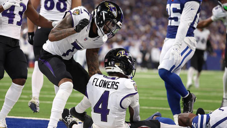 Grading Ravens offensive position groups through six weeks