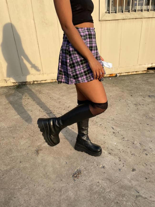 27 boots reviewers say are actually comfortable for standing in all day