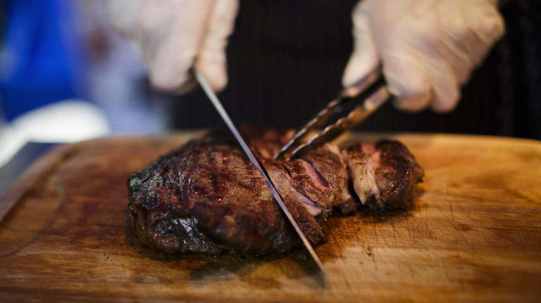 11 celebrity chef tips for making gorgeous steak dinners
