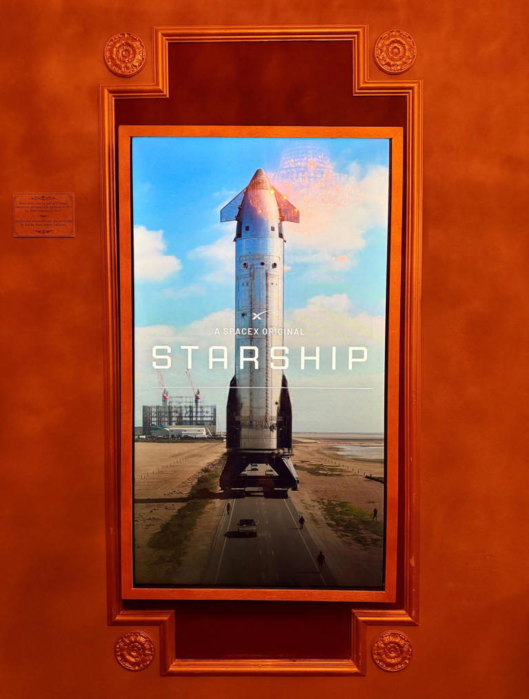 SpaceX tower to try to catch Starship booster after first Florida launch