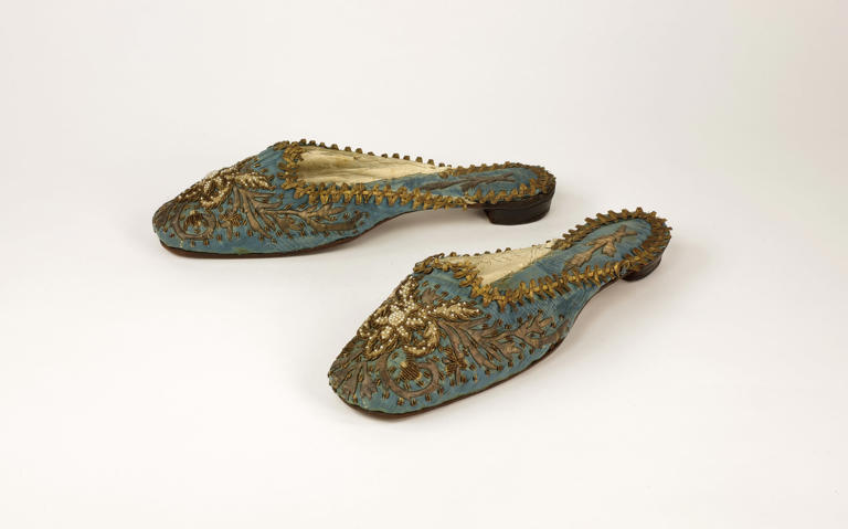 Shoe fetishist alert: the Bata Shoe Museum’s newest exhibition features ...