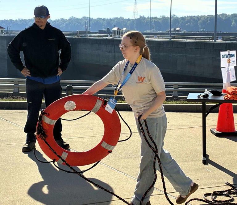 Students explore maritime careers at National Great Rivers Museum