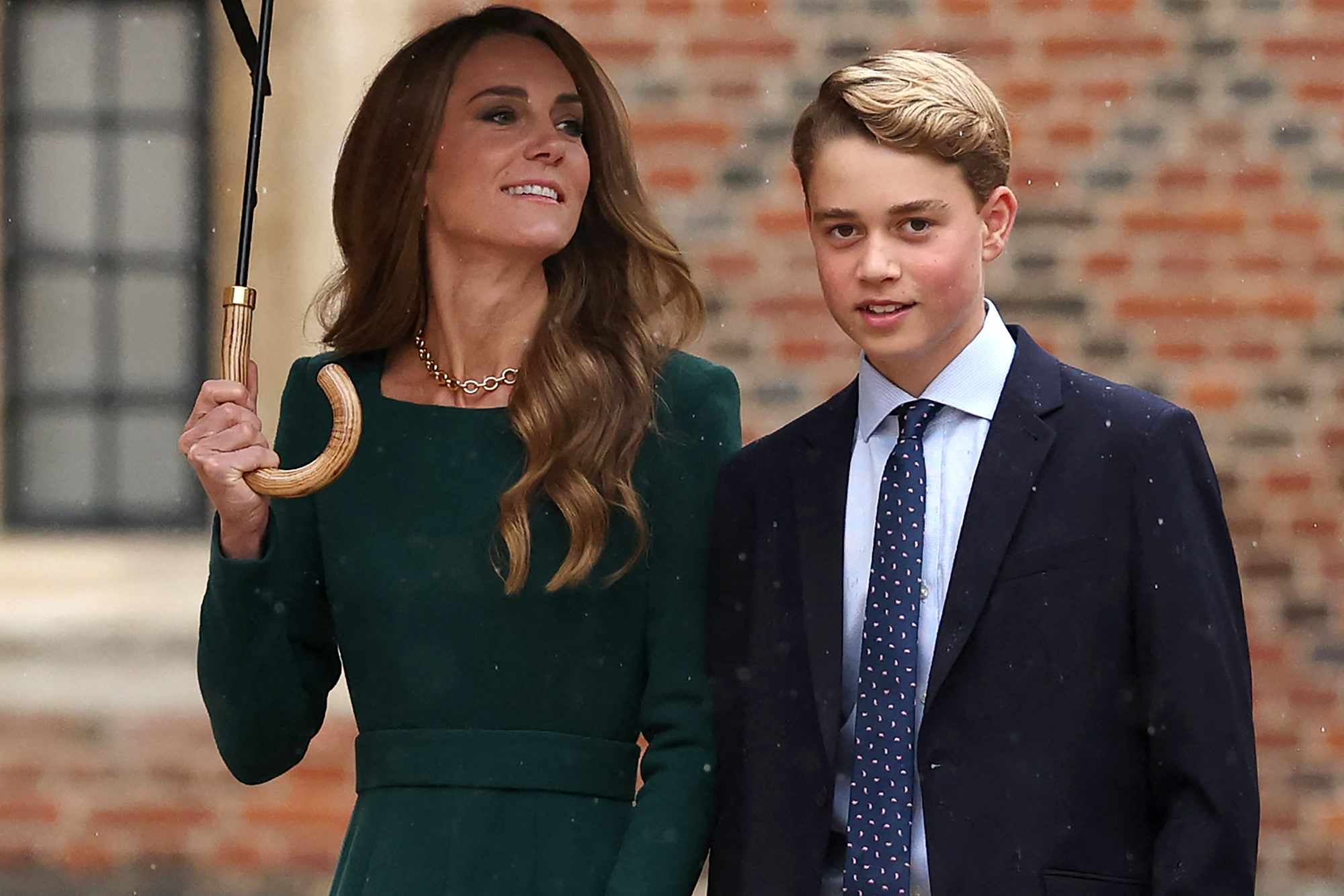 Kate Middleton speaks for the first time about Prince George being away ...