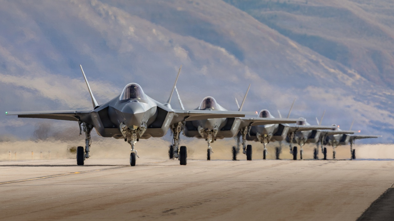 Pentagon, Lockheed Martin lock in massive 10-year F-35 fighter jet deal