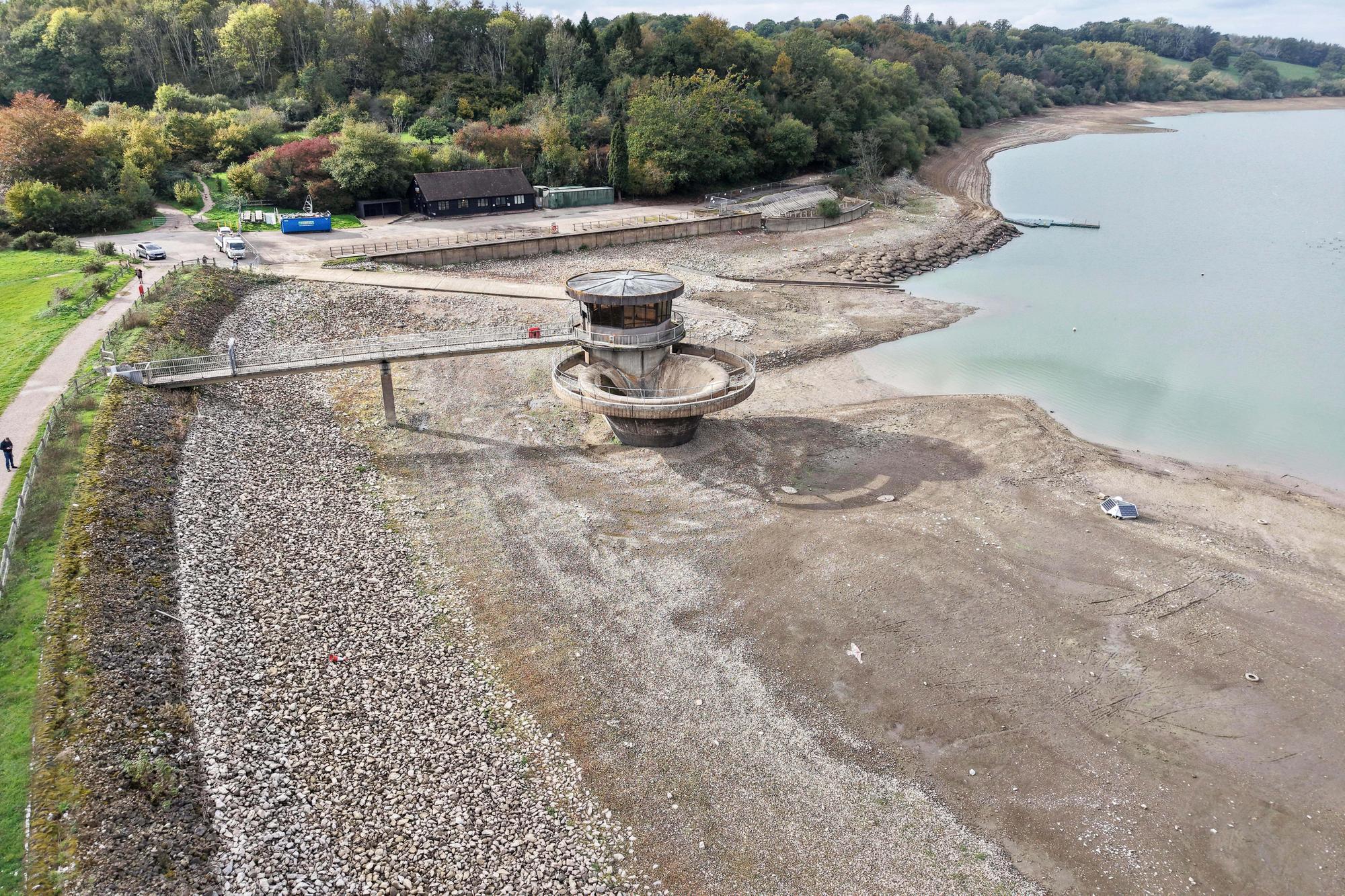 Drought powers extended to cut water releases from Ardingly Reservoir ...