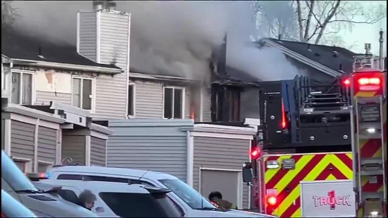 Body found in aftermath of midtown apartment fire