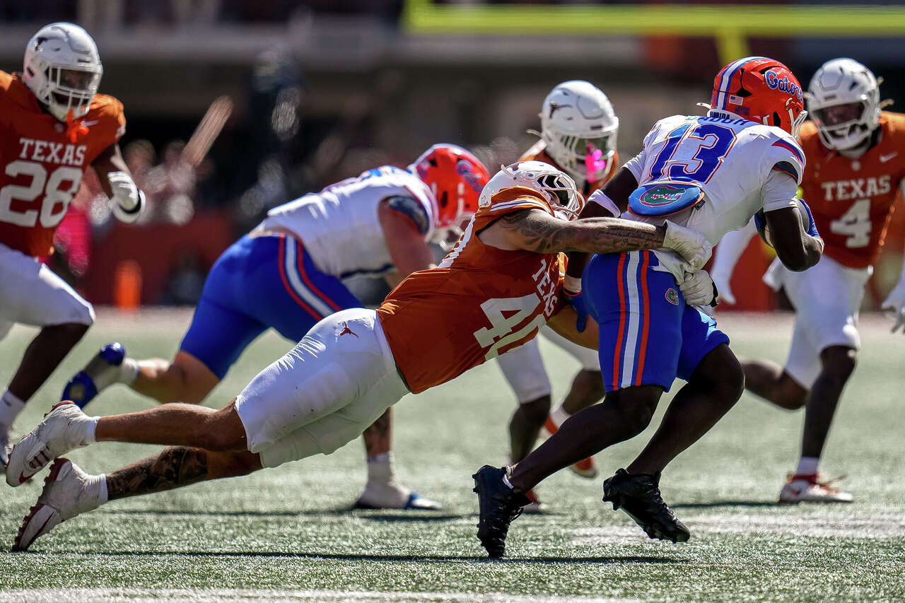 Texas tries to keep its edge (rush) against Mississippi's Trinidad ...