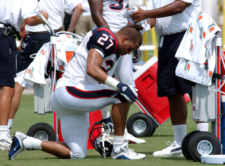 Toya Jones, a former Texas A&M football player and Texas high school ...