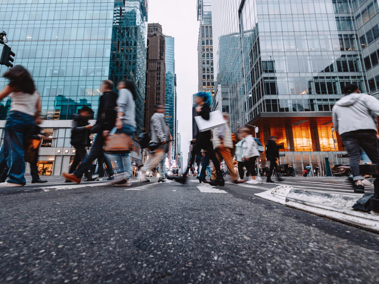 Working one job isn't always enough. Gen Zers and millennials are ...