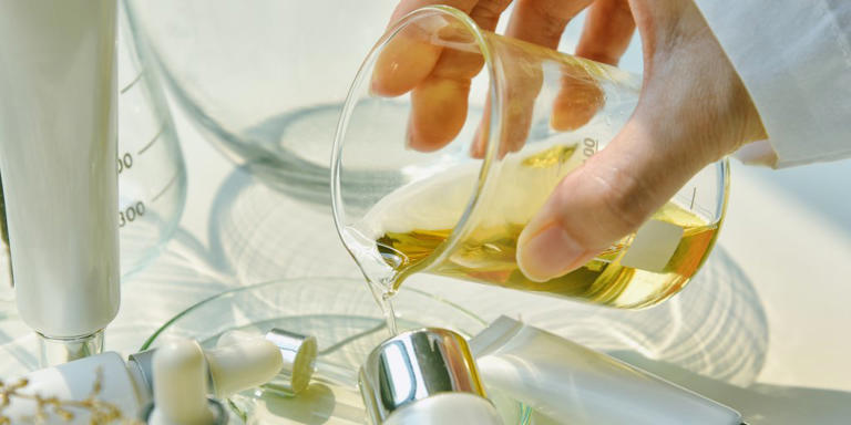 Cosmétiques : peut-on concilier exigences de formulation, efficacité et ...