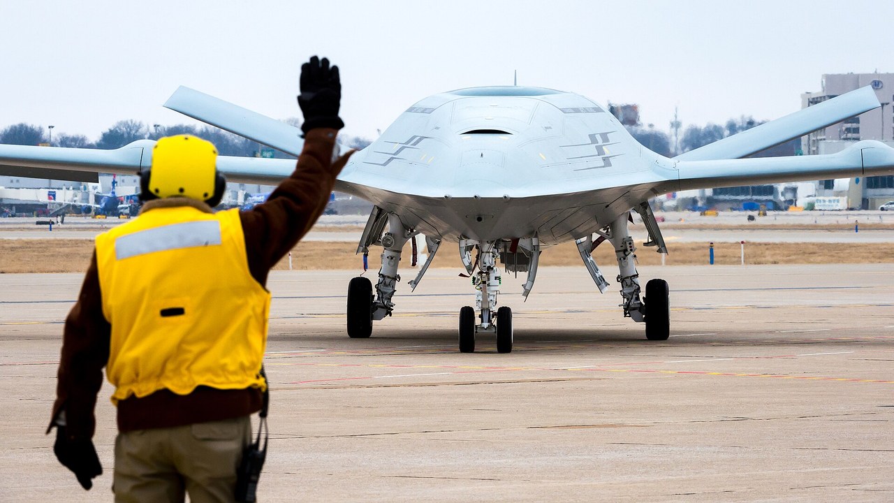 For the first time, the Navy flew an MQ-25 drone tanker from a control ...