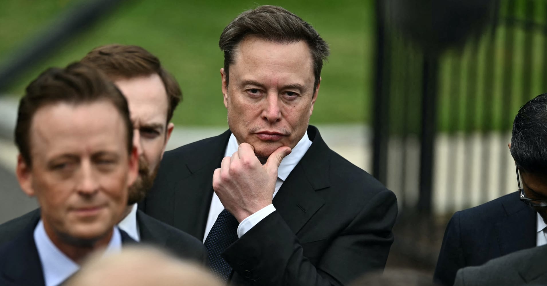 After SpaceX restores high-speed service, Musk claims Ukraine violated ...