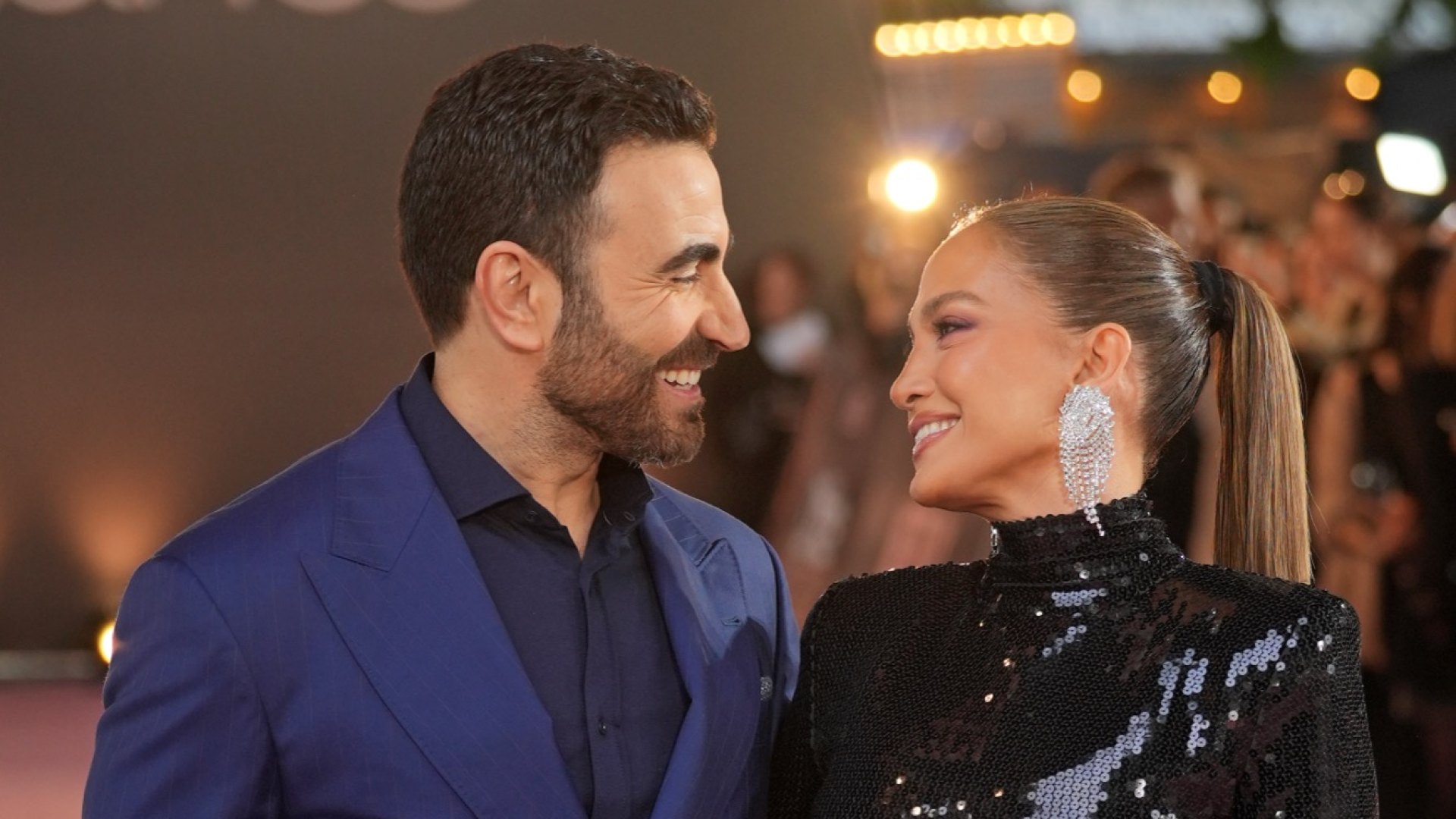 Inside Jennifer Lopez's fling with office romance costar Brett Goldstein