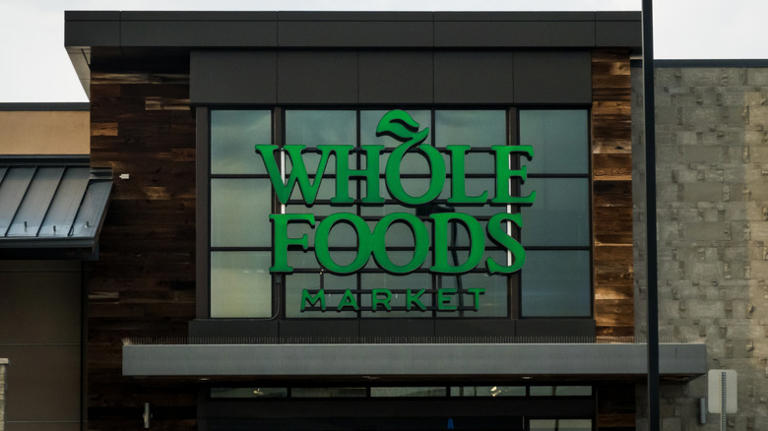5 downsides to shopping at Whole Foods