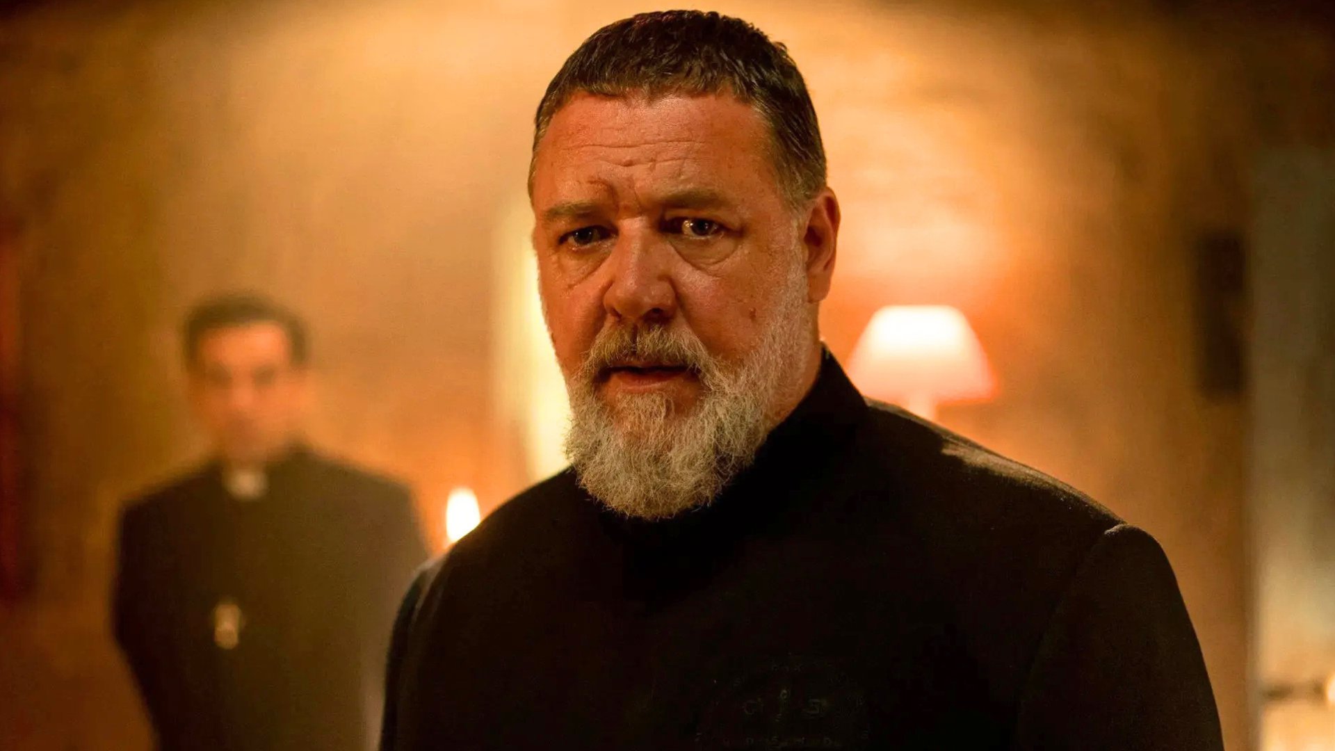 „Gruselig bis zum Gehtnichtmehr“: Horrorfilm mit Russell Crowe läuft ...