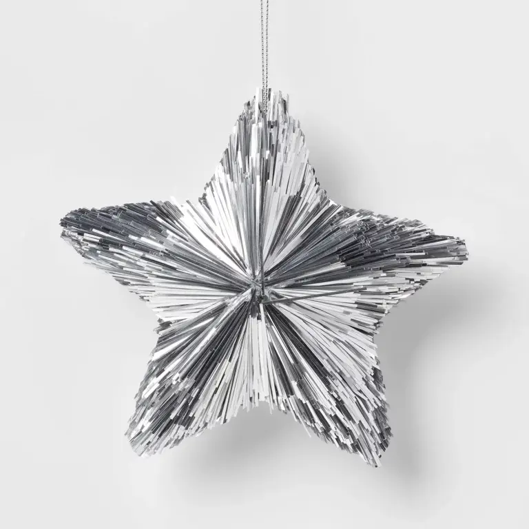 Patrick Dempsey's monochromatic Christmas tree sets the standard for ...