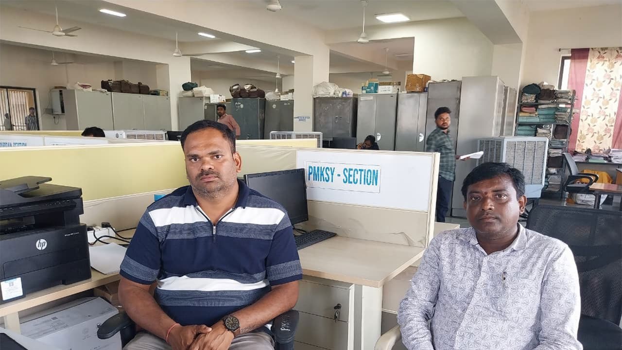 Telangana ACB arrests two PMKSY officials for taking illegal bribes