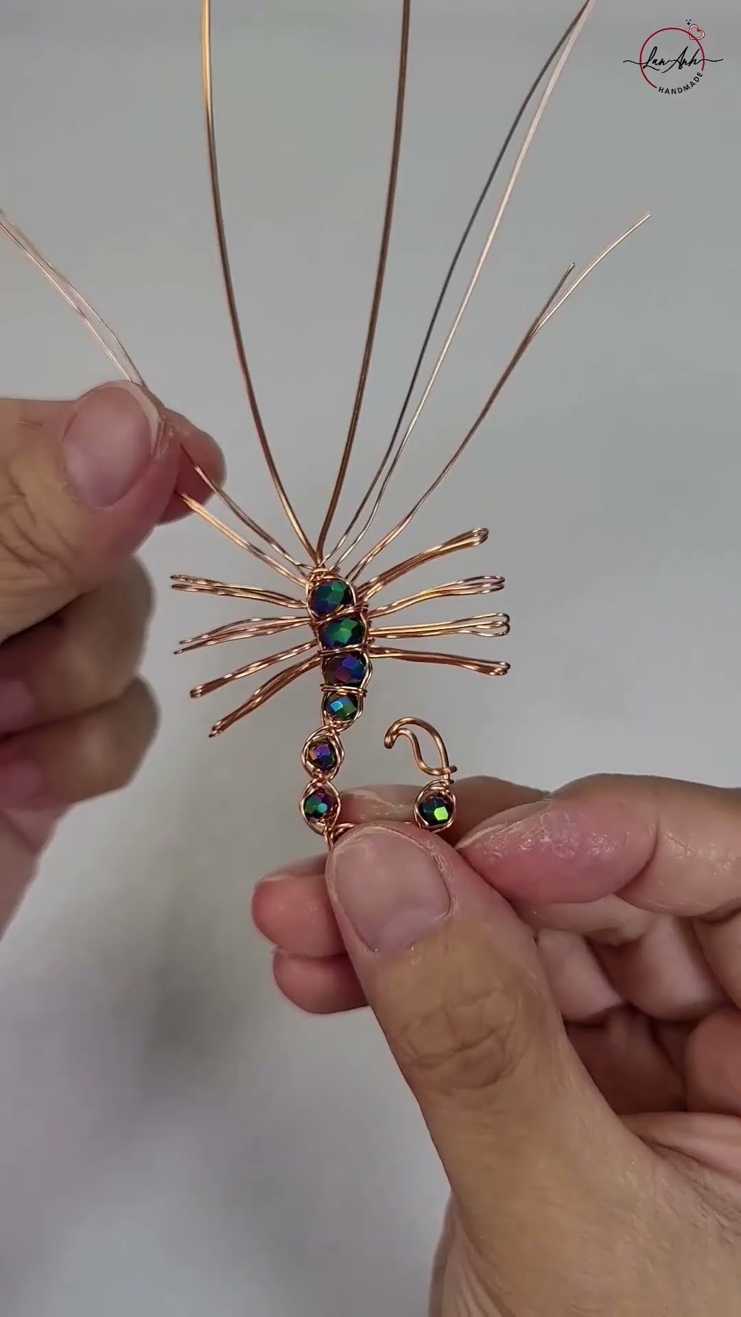 DIY wire scorpion: Step-by-step beaded copper craft tutorial