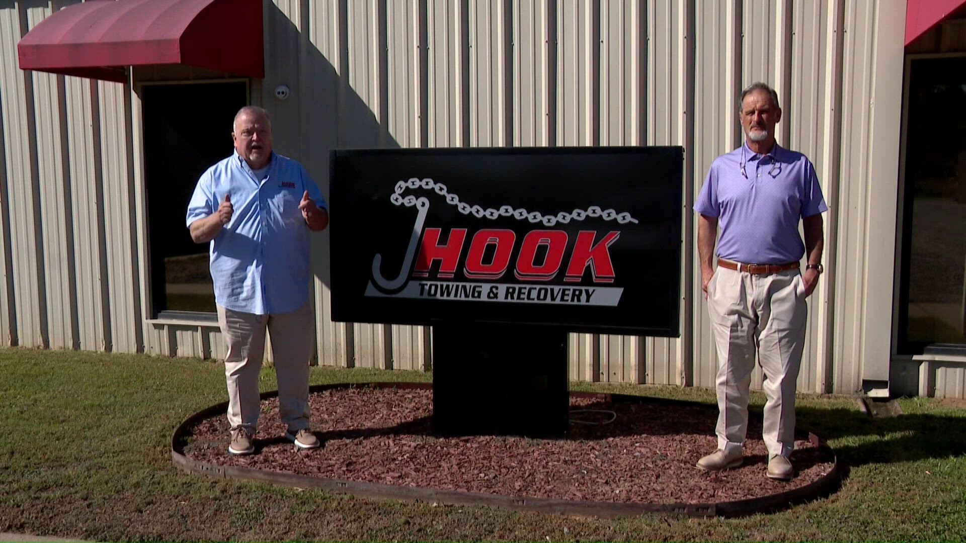 Arkansas towing company urges drivers to be more careful