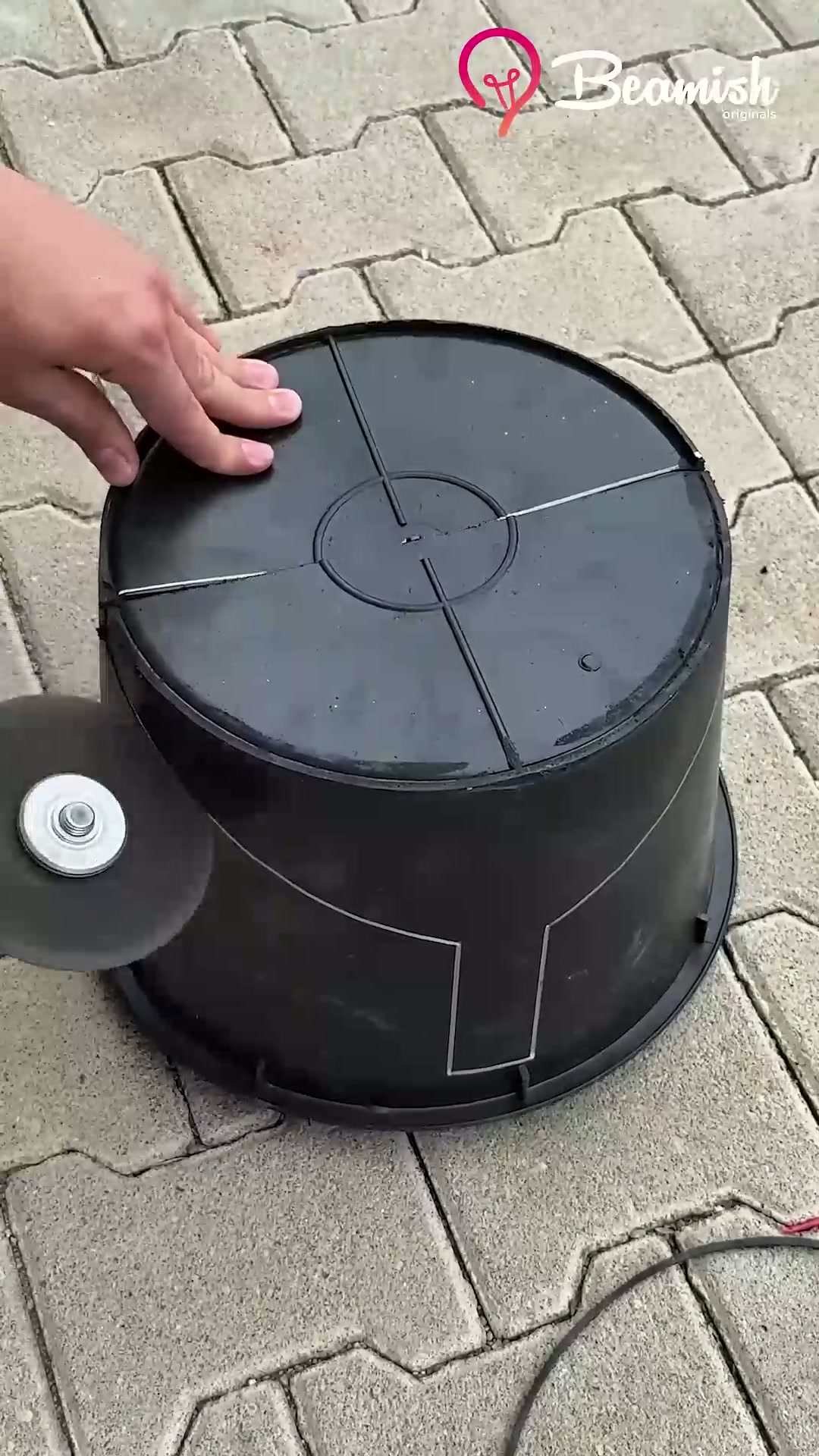 Craftyman that turns everyday simple items into useful DIY creations # ...