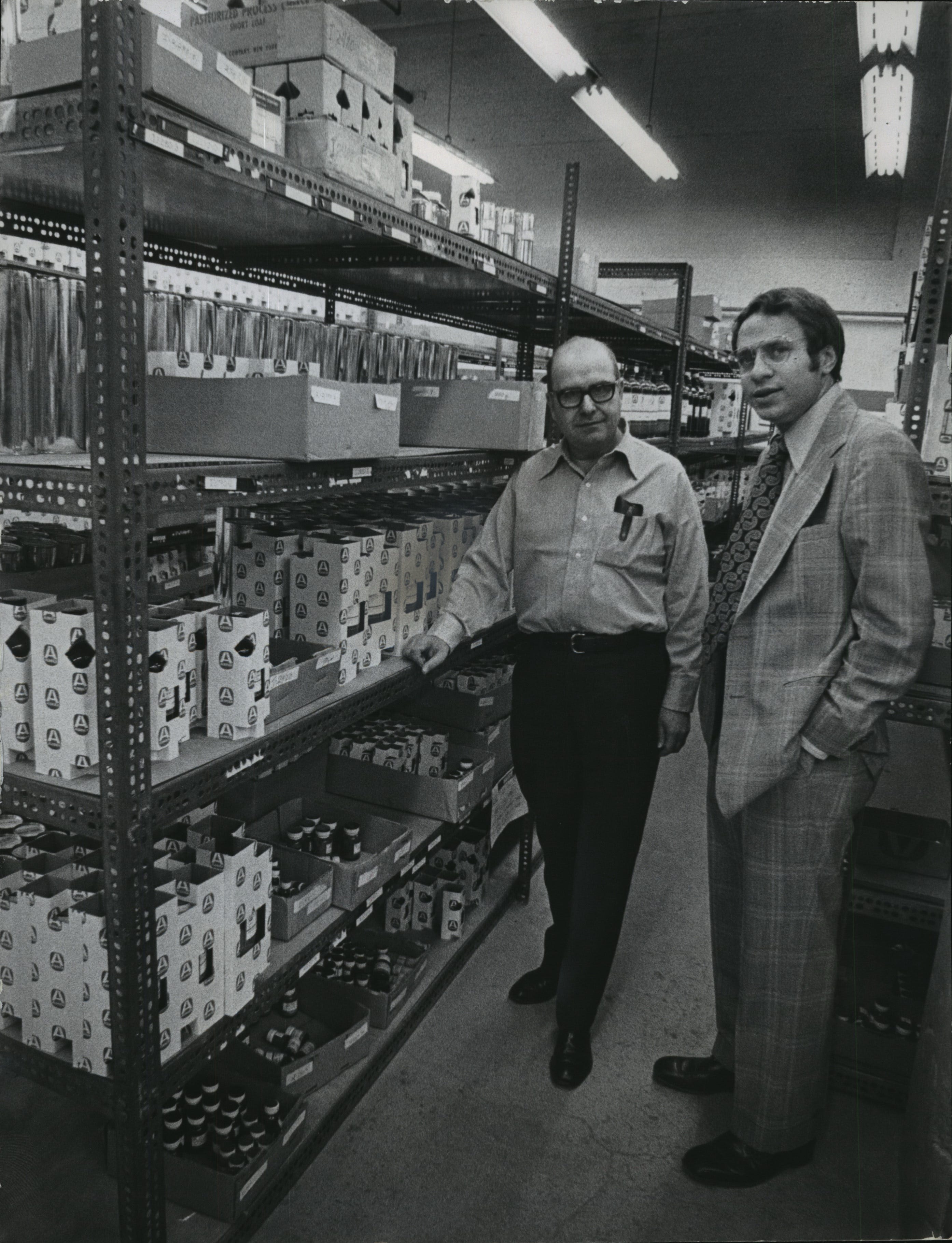 Bader Philanthropies recognized as historic landmark by chemical society