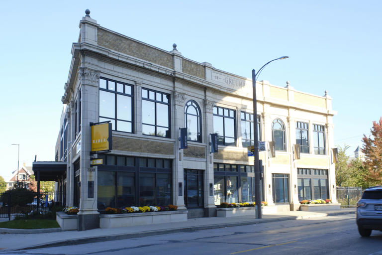 Bader Philanthropies recognized as historic landmark by chemical society
