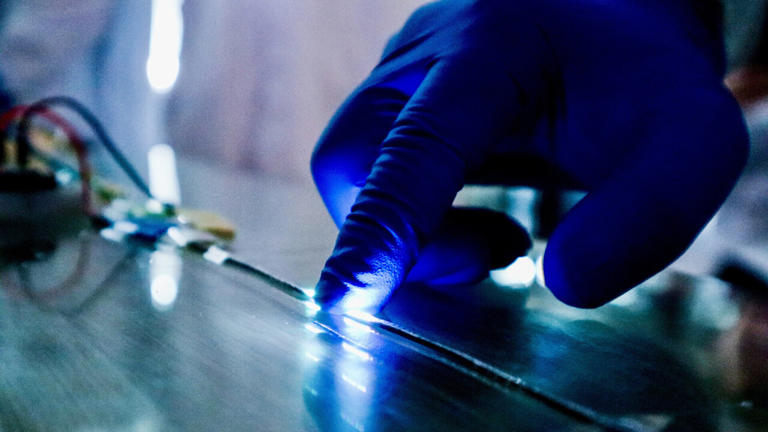 Researchers thread the world's first touchscreen into a garment