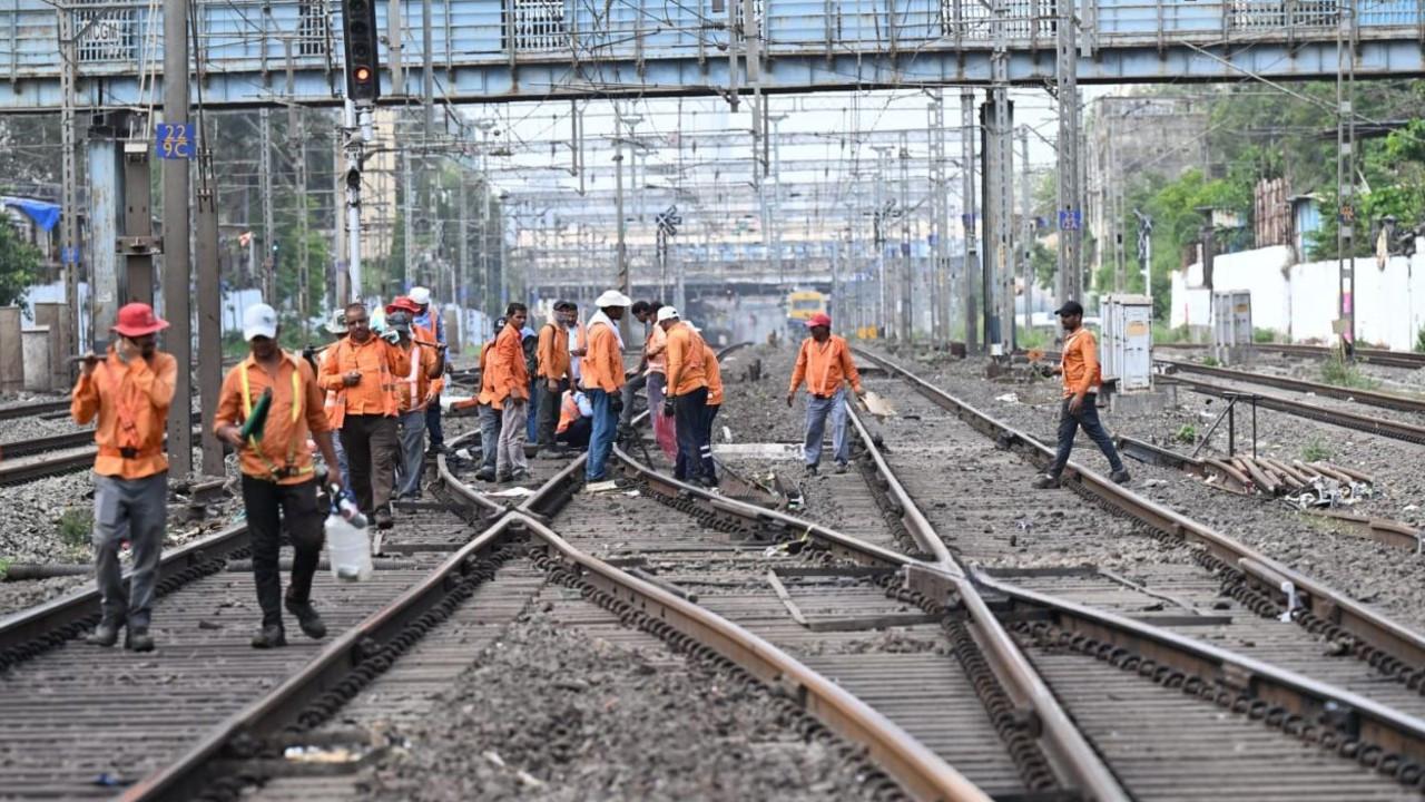 Central Railway block alert: Mumbai train services to be hit for three ...