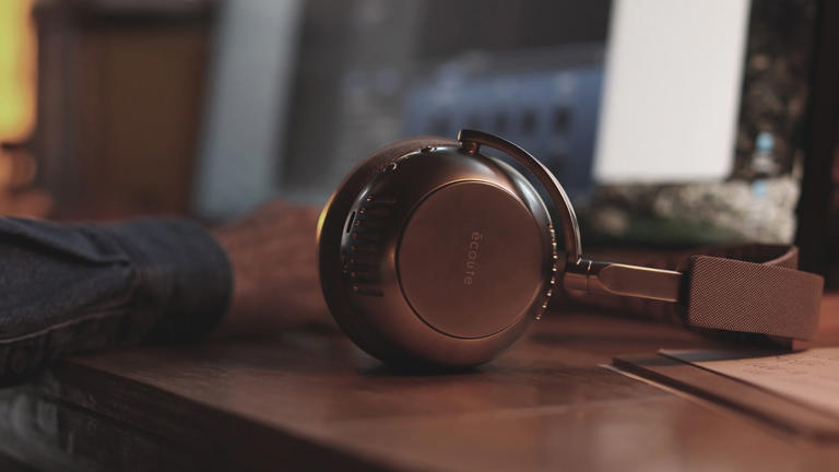 These aren't headphones, they're hi-fi for your head – even come with a ...