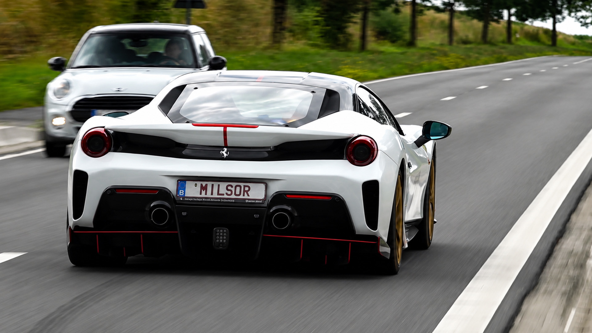 Waarom klinken deze Ferrari-supercars zo anders van elkaar?
