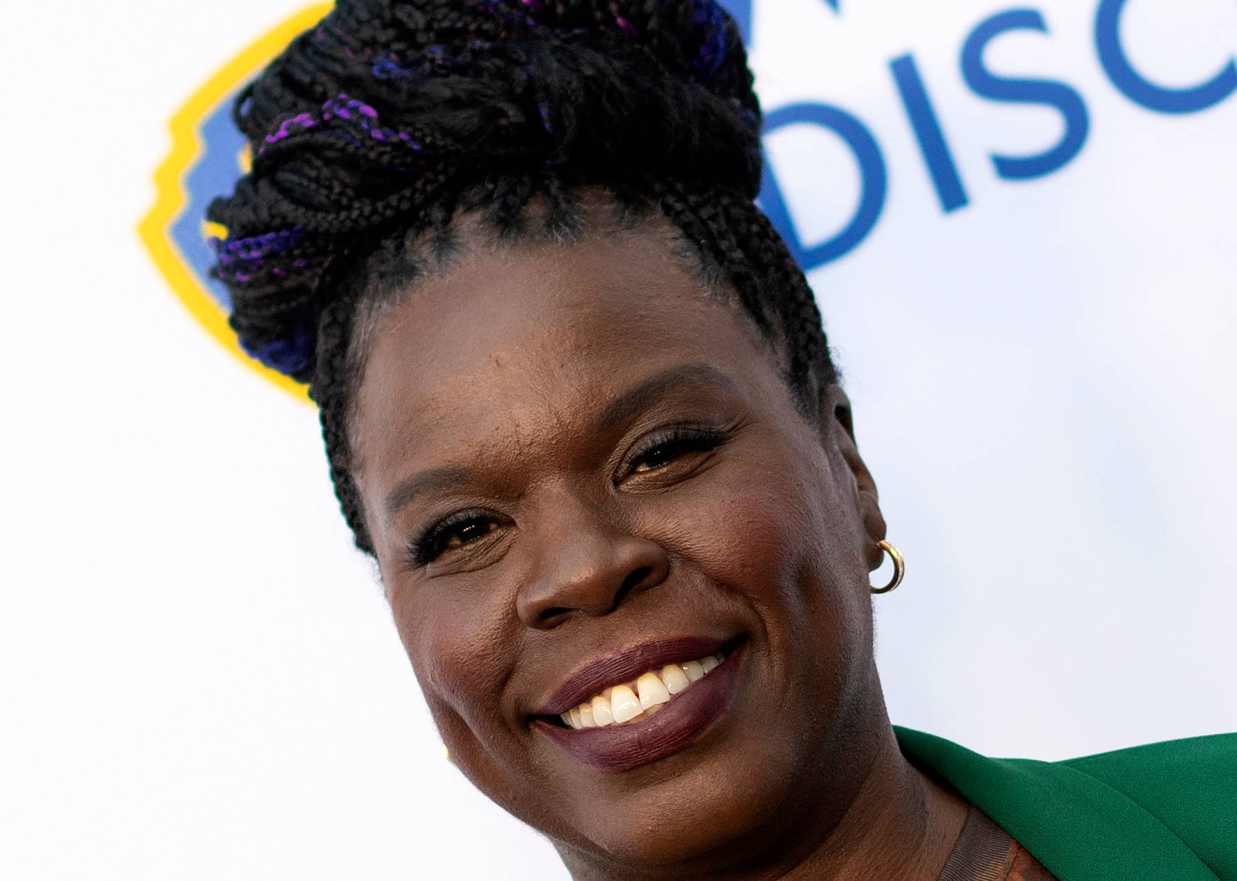 Leslie Jones shares incredible before-and-after weight loss photos as ...