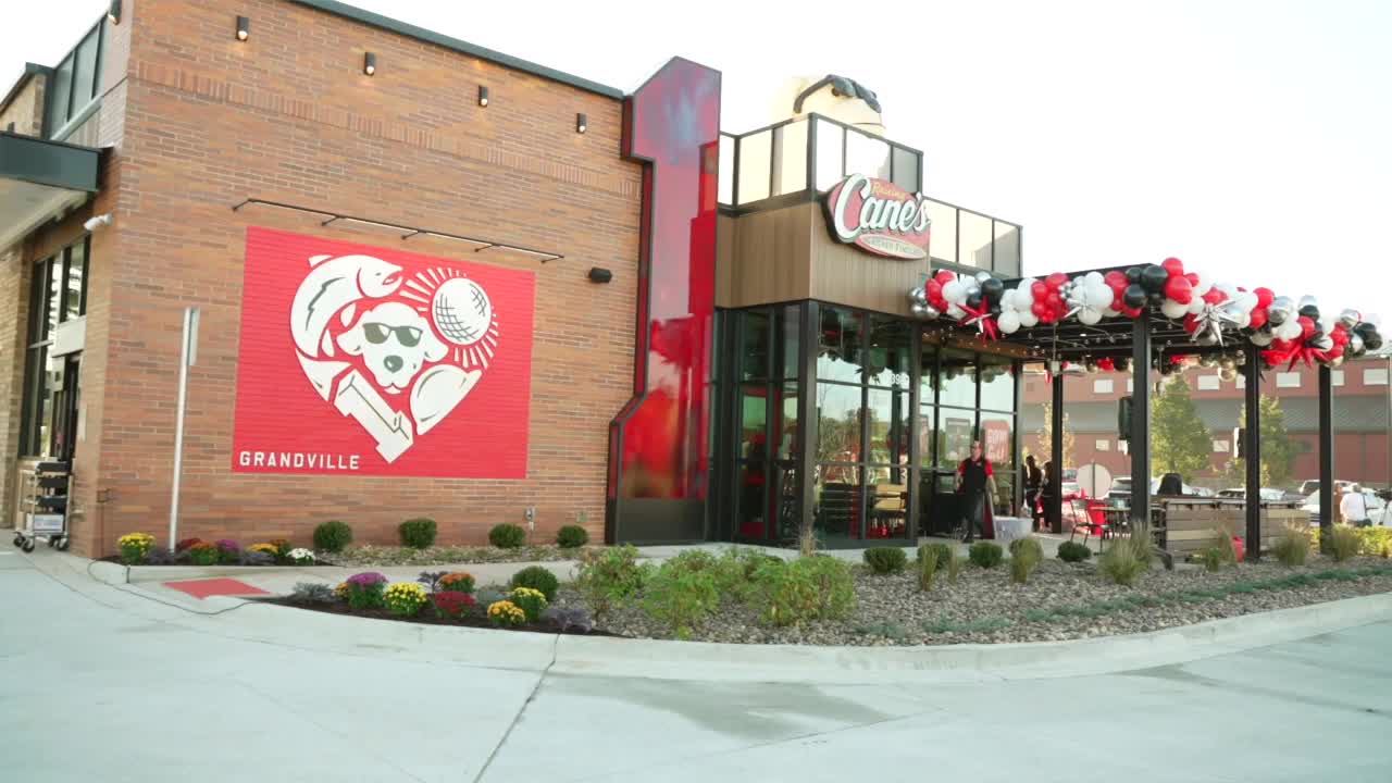 Raising Cane’s opens second Kent County location in Grandville