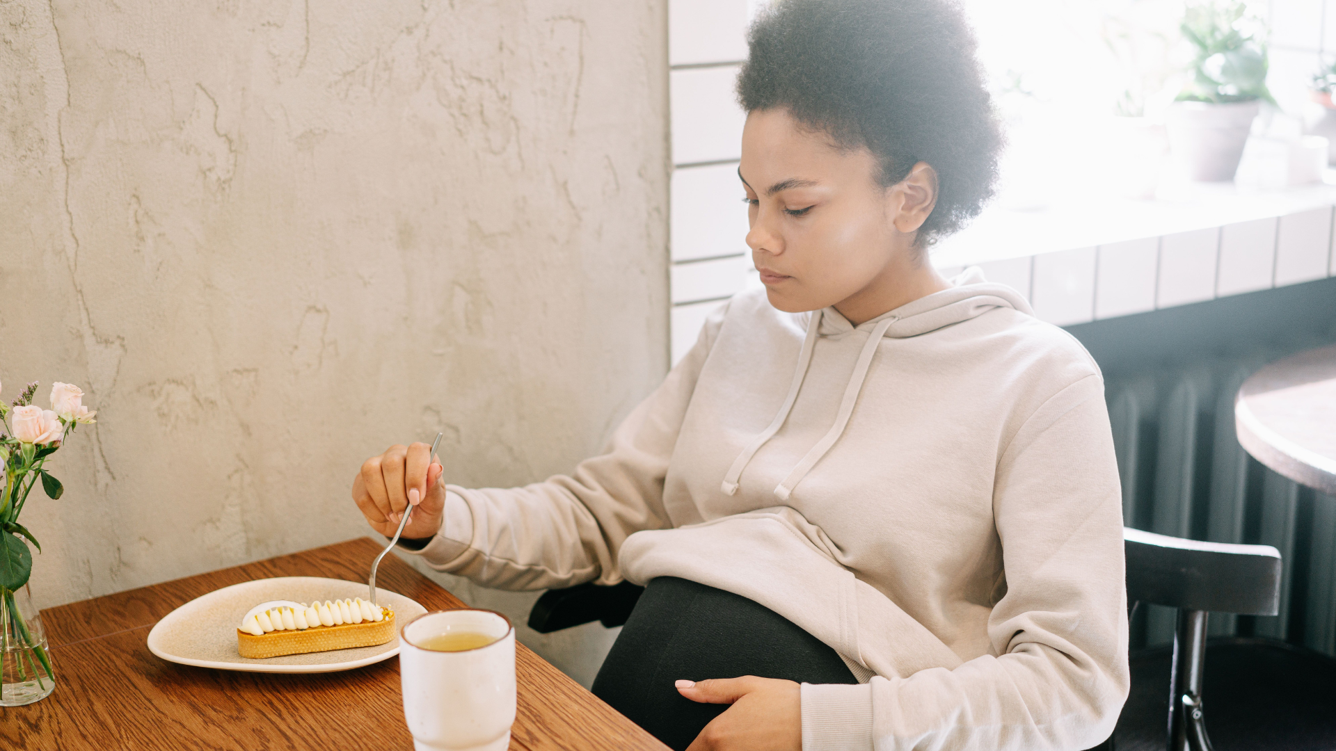 7 foods and drinks you should avoid while pregnant