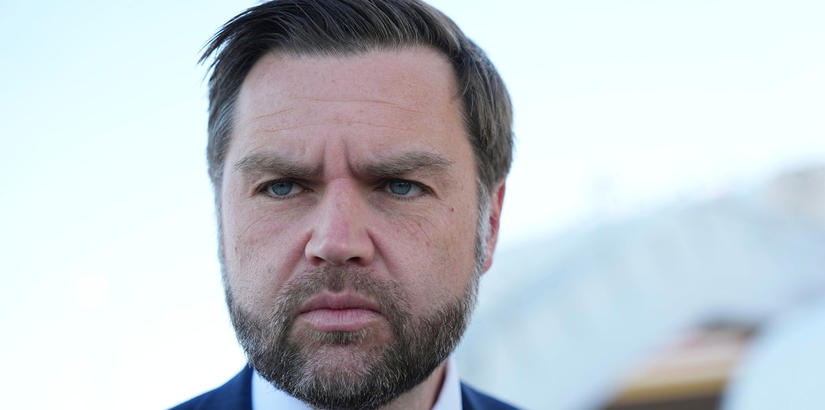 Vance defends Elon Musk amid reports of Starlink interruption in Ukraine