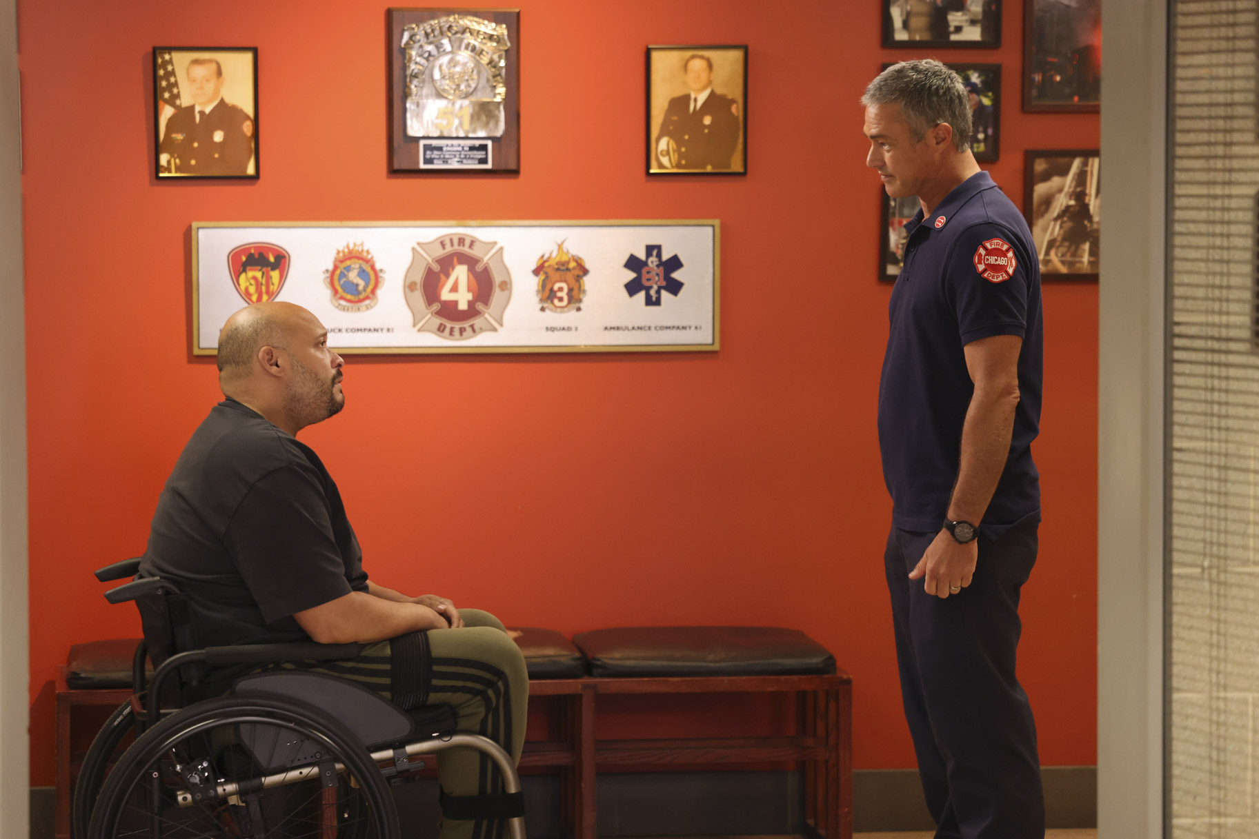 Showrunner teases a beautiful, tragic ending for Cruz on Chicago Fire ...