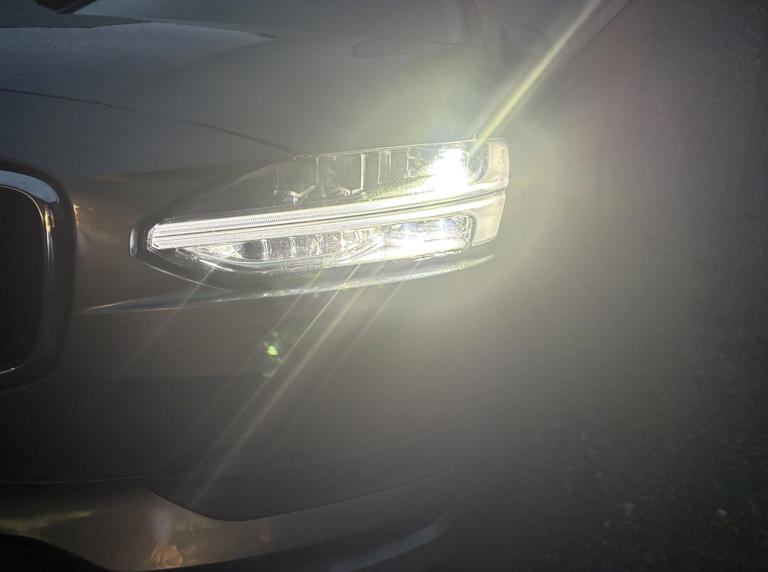 Start Rescue warns nine in ten UK drivers blinded by headlight glare
