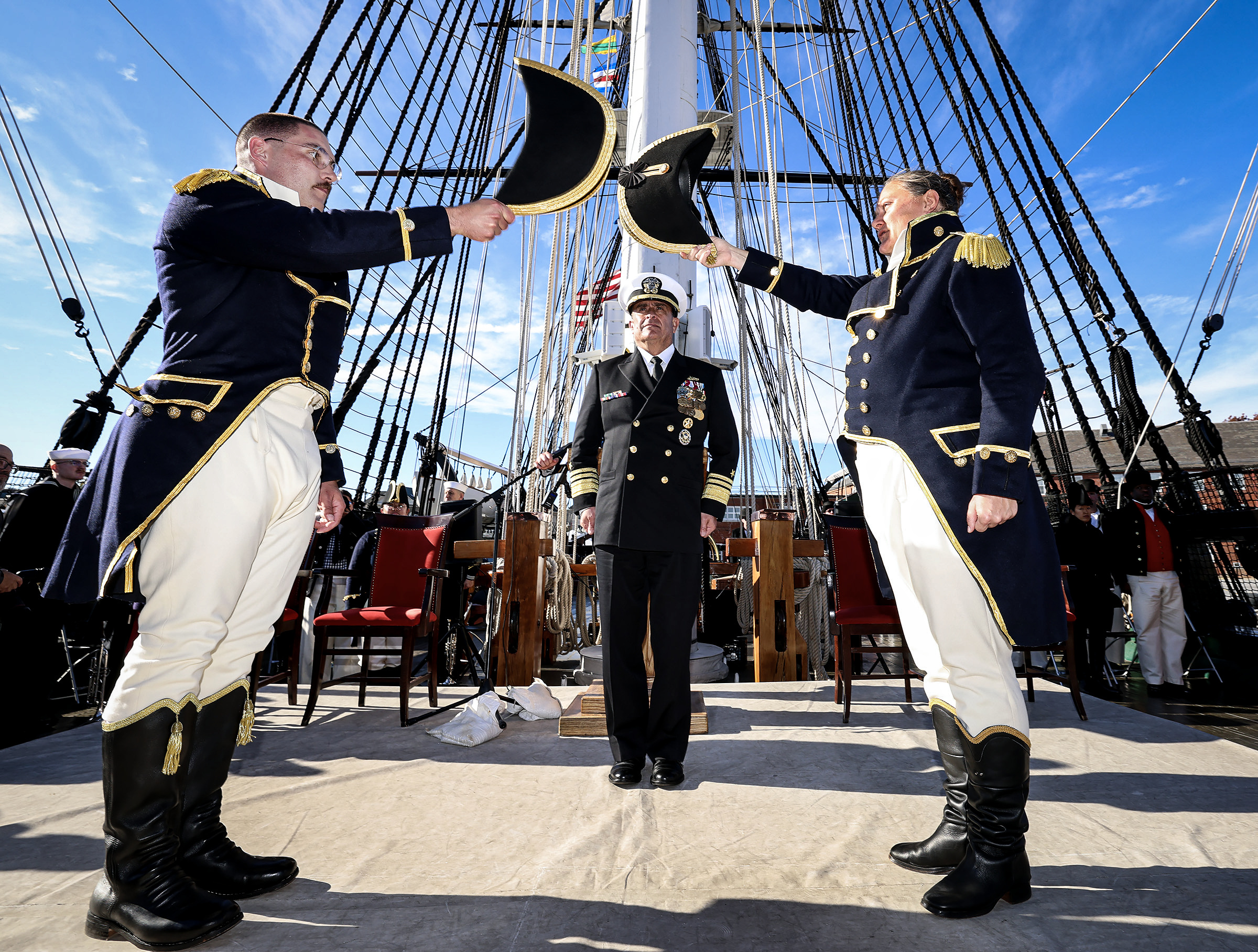 Passing the torch: World’s oldest floating warship gets new commander ...