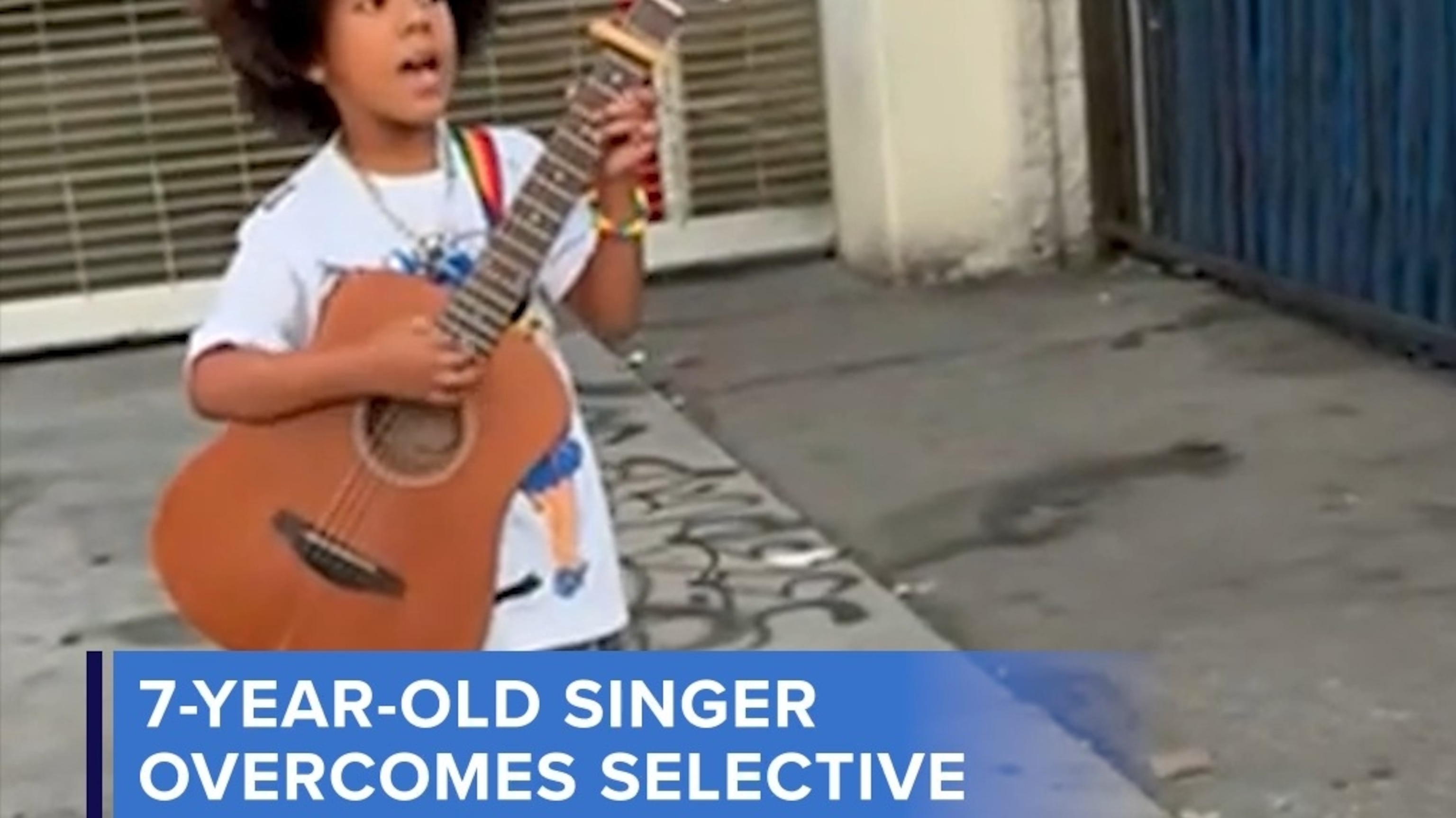 7-year-old singer wins hearts on the street, social media