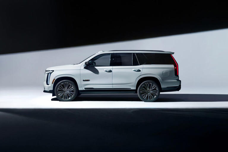 Cadillac celebrates its 125th birthday with a limited run of V-8 ...
