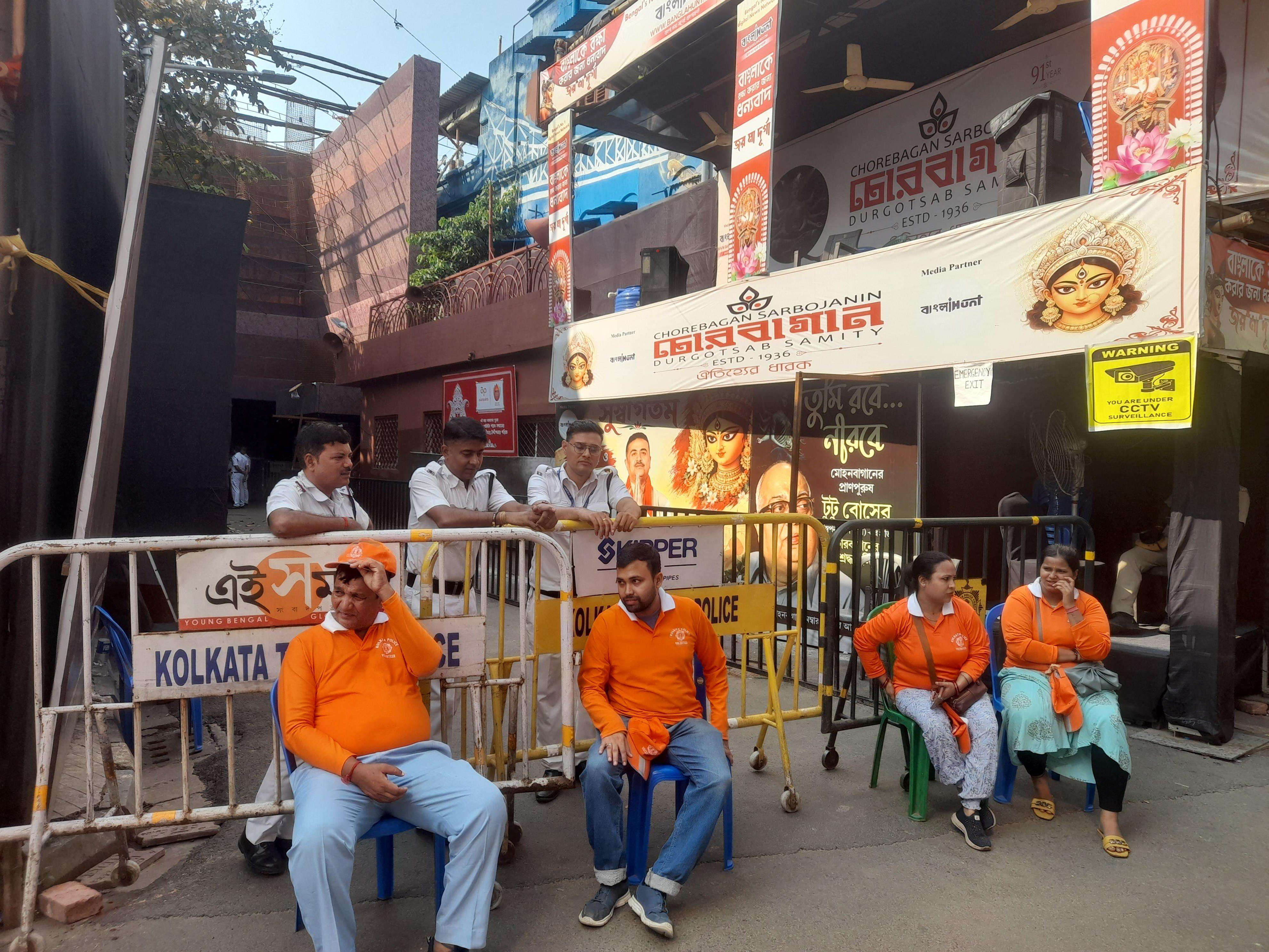 A tragedy foretold: At 91-year-old Chorbagan Puja, main office-bearers ...